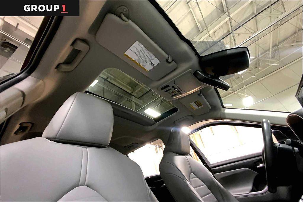 used 2022 Toyota Highlander car, priced at $37,717
