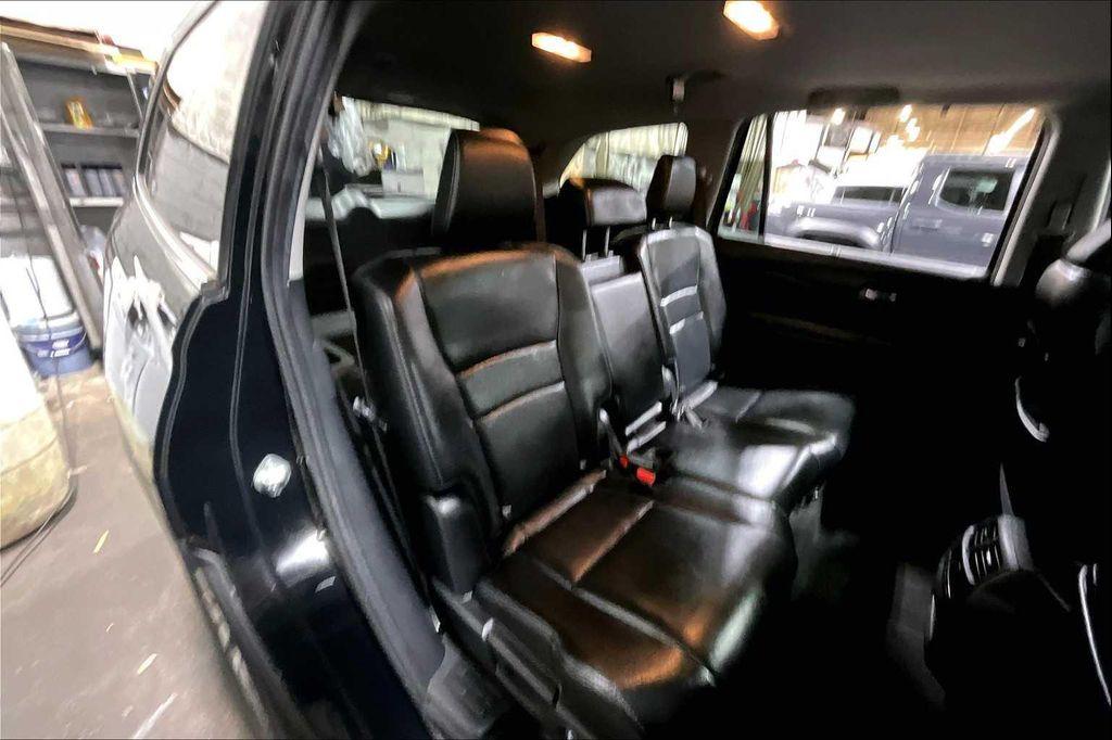 used 2019 Honda Pilot car, priced at $18,995