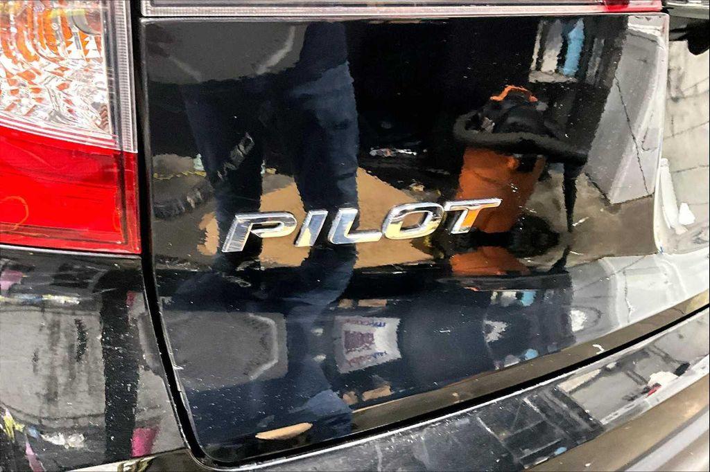 used 2019 Honda Pilot car, priced at $18,995