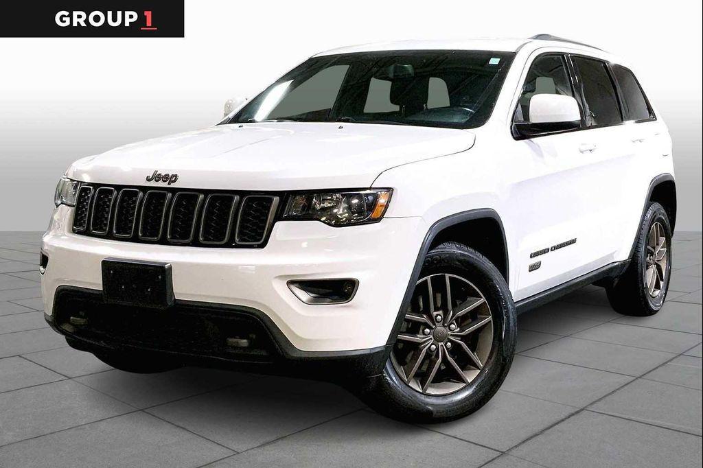 used 2016 Jeep Grand Cherokee car, priced at $15,587