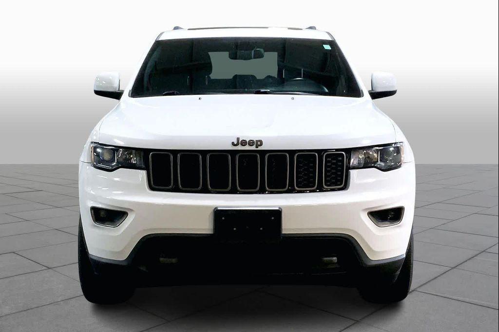 used 2016 Jeep Grand Cherokee car, priced at $15,587