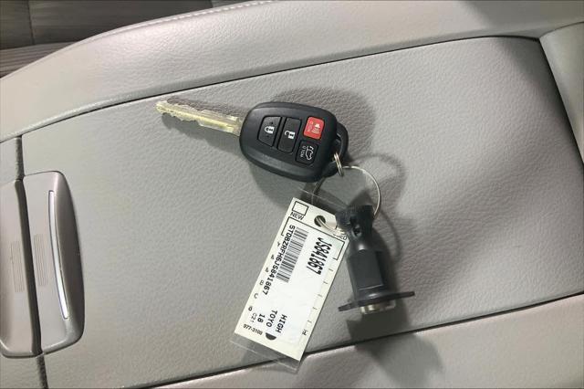 used 2018 Toyota Highlander car, priced at $25,197