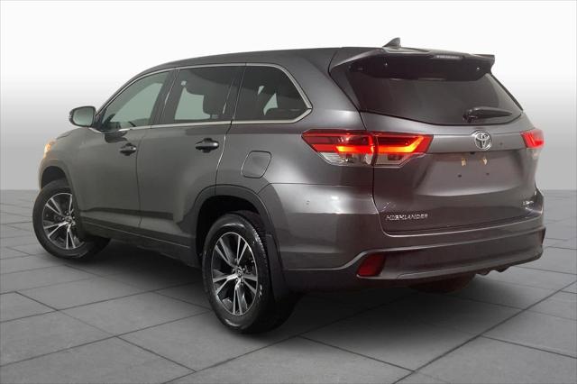 used 2018 Toyota Highlander car, priced at $25,197