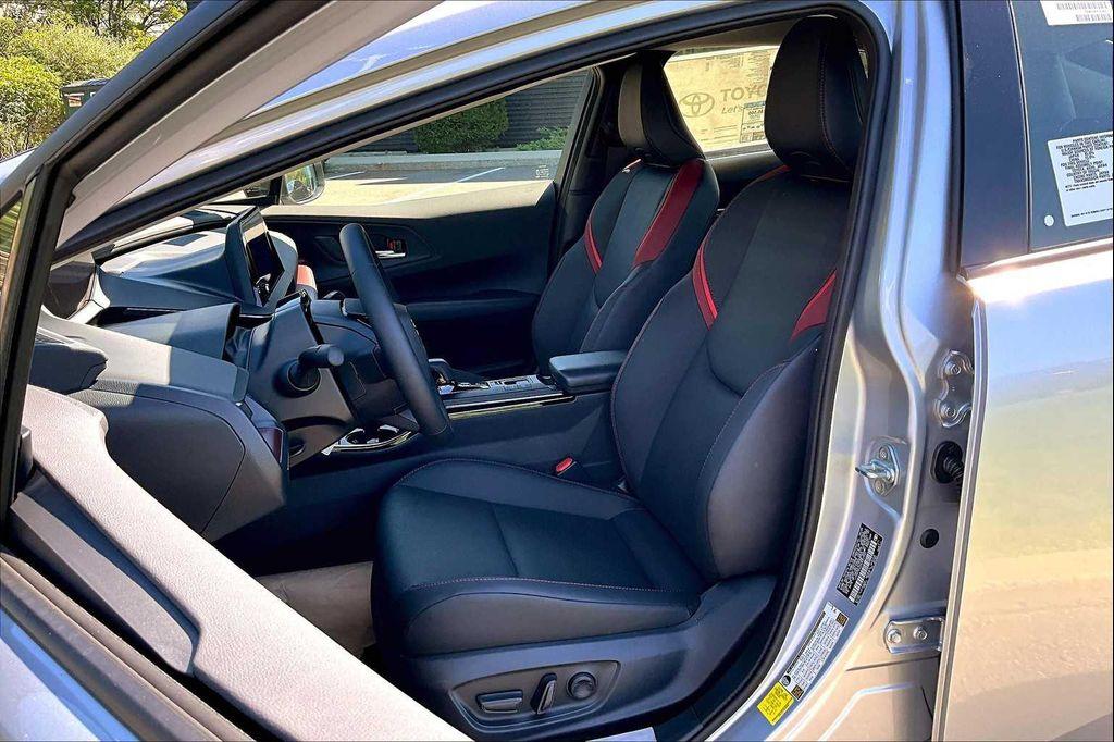 new 2025 Toyota Prius Plug-In Hybrid car, priced at $37,975