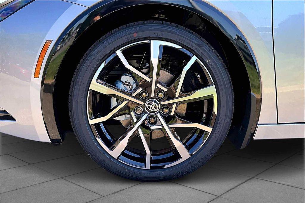 new 2025 Toyota Prius Plug-In Hybrid car, priced at $37,975