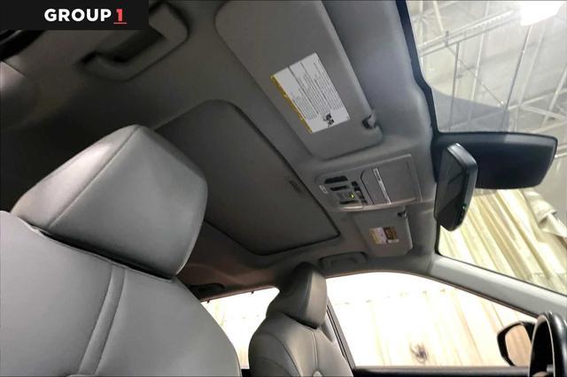 used 2021 Toyota Highlander car, priced at $36,032