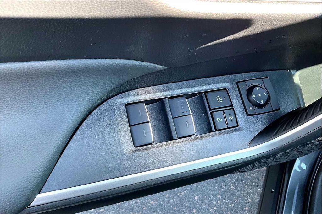 new 2025 Toyota RAV4 car, priced at $40,463