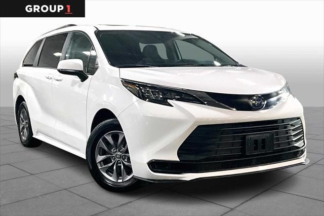 used 2024 Toyota Sienna car, priced at $43,697