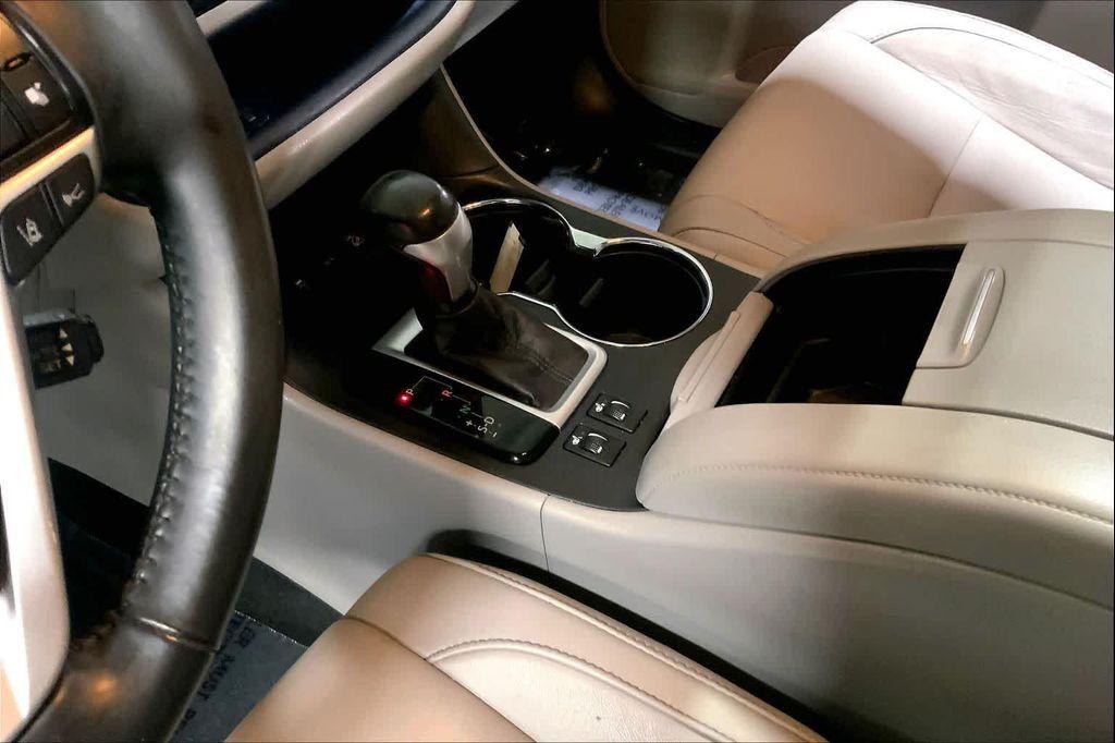used 2017 Toyota Highlander car, priced at $23,877