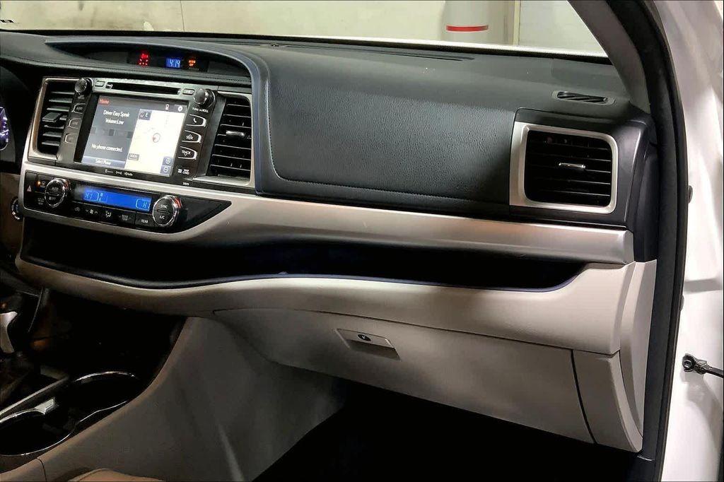 used 2017 Toyota Highlander car, priced at $23,877