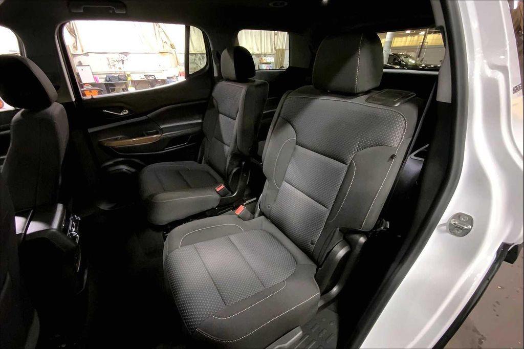 used 2022 GMC Acadia car, priced at $22,977