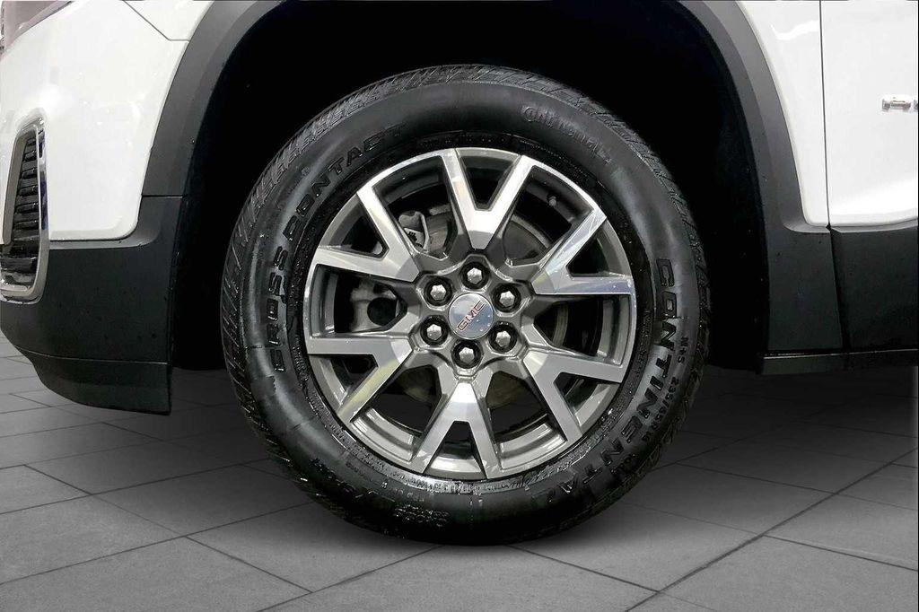used 2022 GMC Acadia car, priced at $22,977