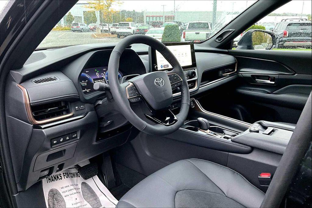 new 2025 Toyota Grand Highlander Hybrid car, priced at $61,393