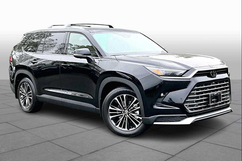 new 2025 Toyota Grand Highlander Hybrid car, priced at $61,393