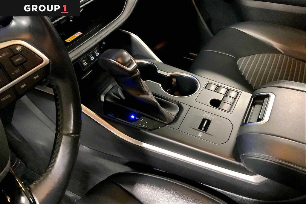 used 2023 Toyota Highlander car, priced at $39,797