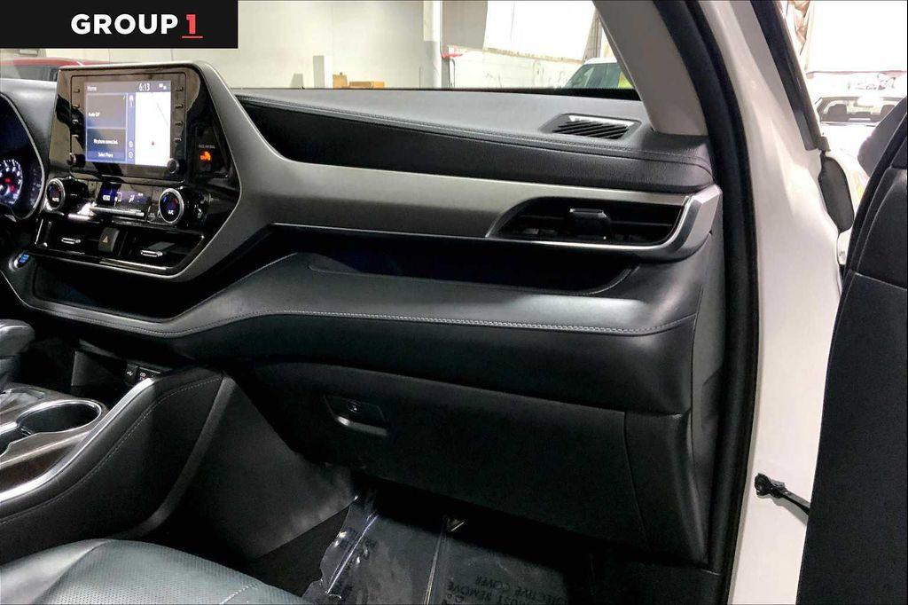 used 2021 Toyota Highlander car, priced at $35,477