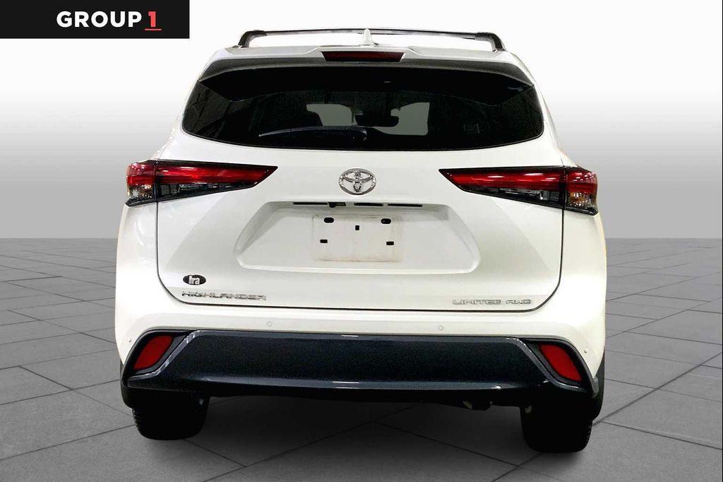 used 2021 Toyota Highlander car, priced at $35,477