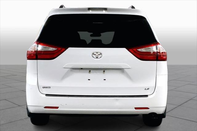 used 2018 Toyota Sienna car, priced at $21,097