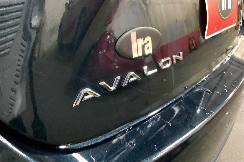 used 2018 Toyota Avalon Hybrid car, priced at $15,994