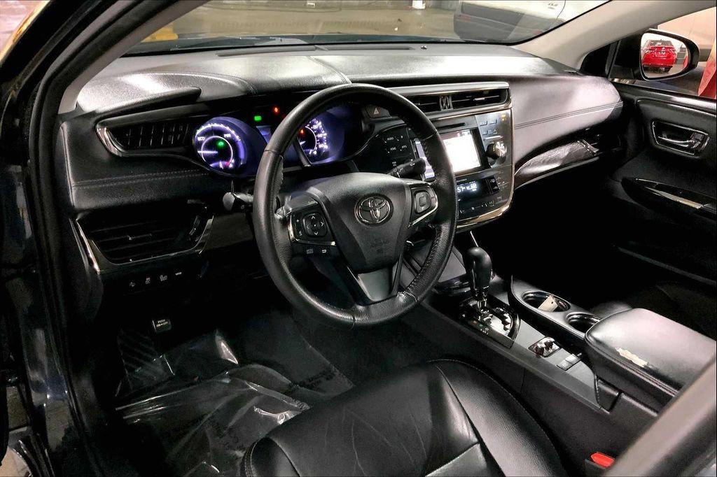 used 2018 Toyota Avalon Hybrid car, priced at $15,994