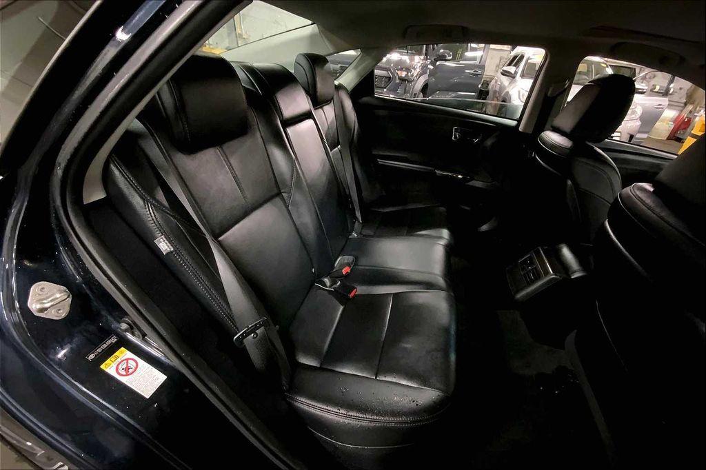 used 2018 Toyota Avalon Hybrid car, priced at $15,994