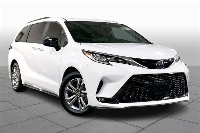 used 2022 Toyota Sienna car, priced at $41,198