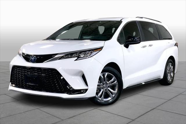 used 2022 Toyota Sienna car, priced at $42,231