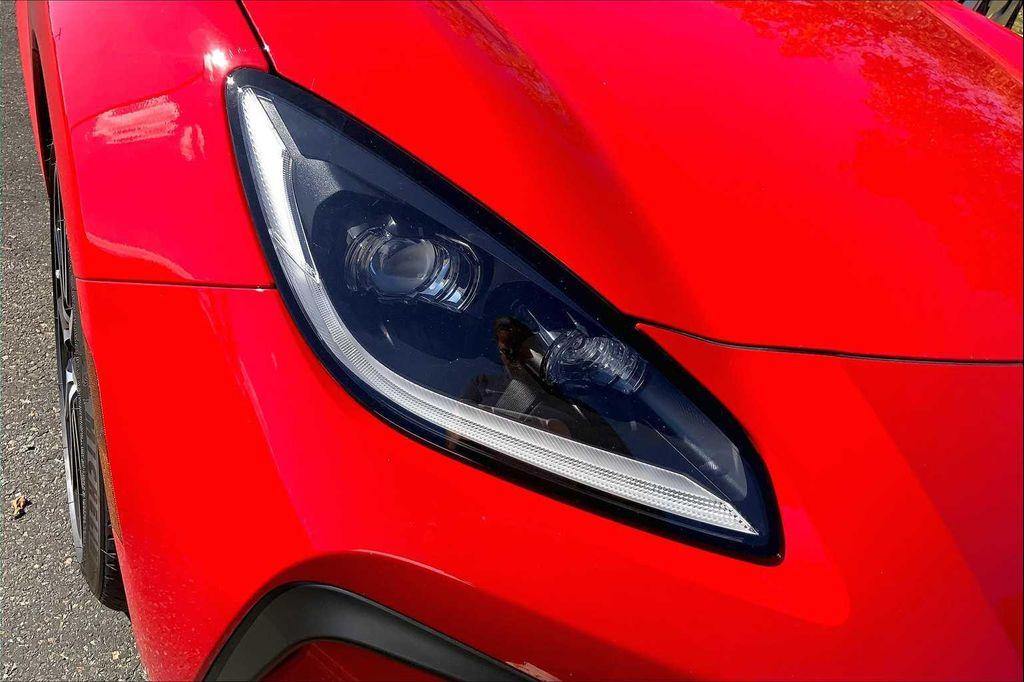 new 2025 Toyota GR86 car, priced at $31,068
