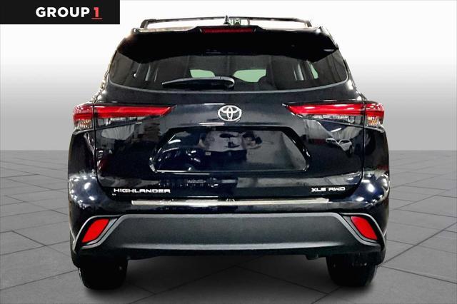 used 2022 Toyota Highlander car, priced at $40,197