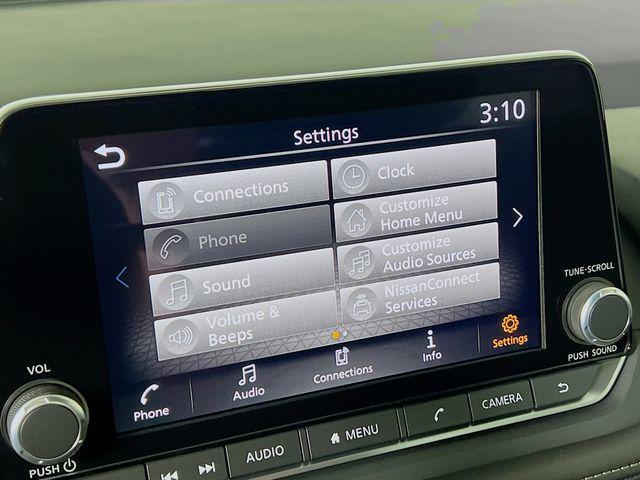 new 2025 Nissan Rogue car, priced at $31,576