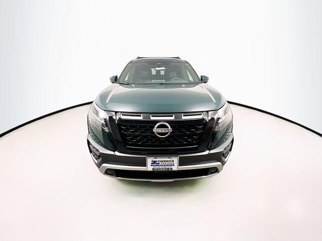new 2025 Nissan Pathfinder car, priced at $43,260