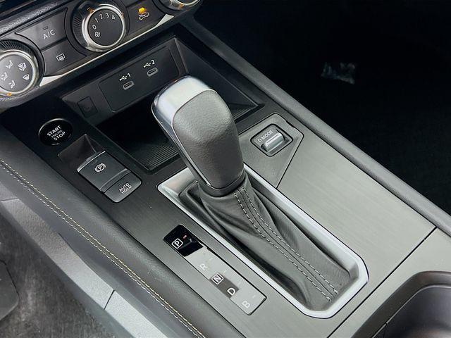 new 2025 Nissan Kicks car, priced at $24,041