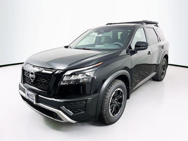 new 2025 Nissan Pathfinder car, priced at $43,260