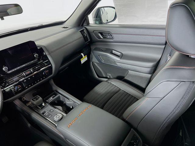 new 2025 Nissan Pathfinder car, priced at $43,260