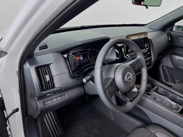 new 2025 Nissan Pathfinder car, priced at $38,568