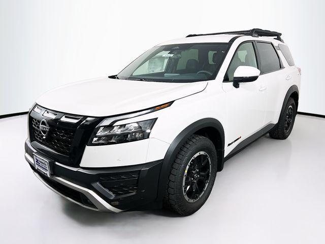 new 2025 Nissan Pathfinder car, priced at $38,568