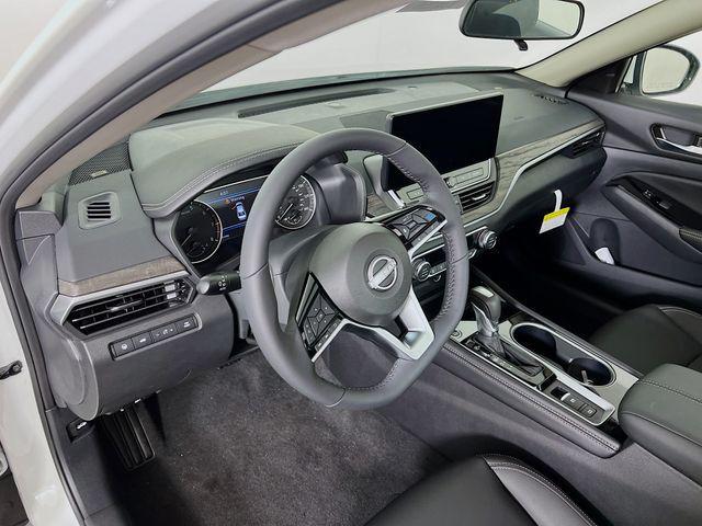 new 2024 Nissan Altima car, priced at $32,947