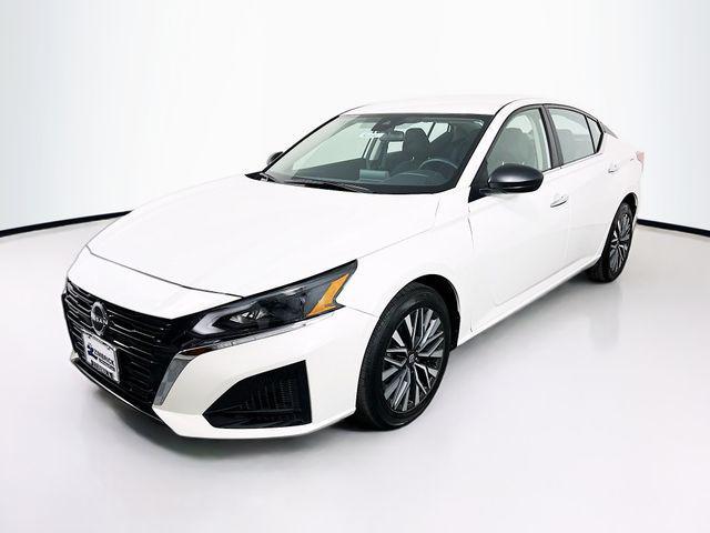 used 2024 Nissan Altima car, priced at $24,900