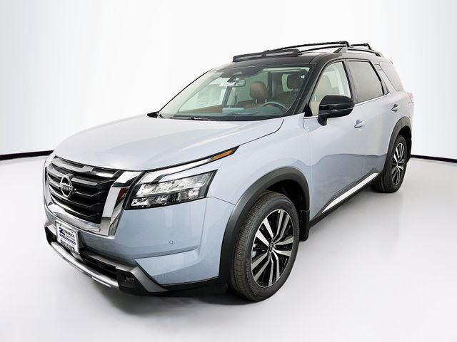 new 2025 Nissan Pathfinder car, priced at $45,523