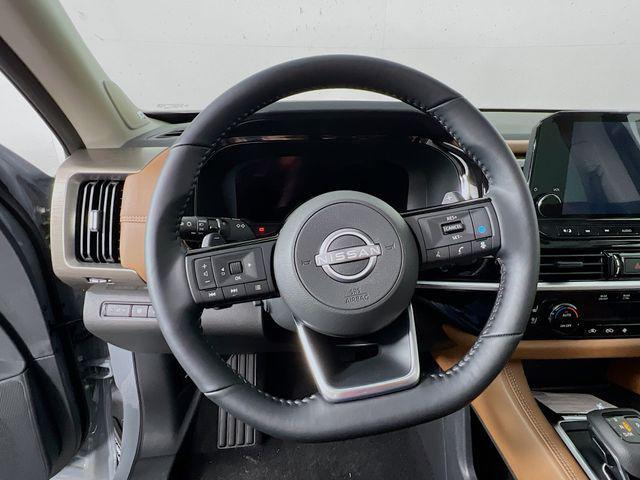 new 2025 Nissan Pathfinder car, priced at $45,523