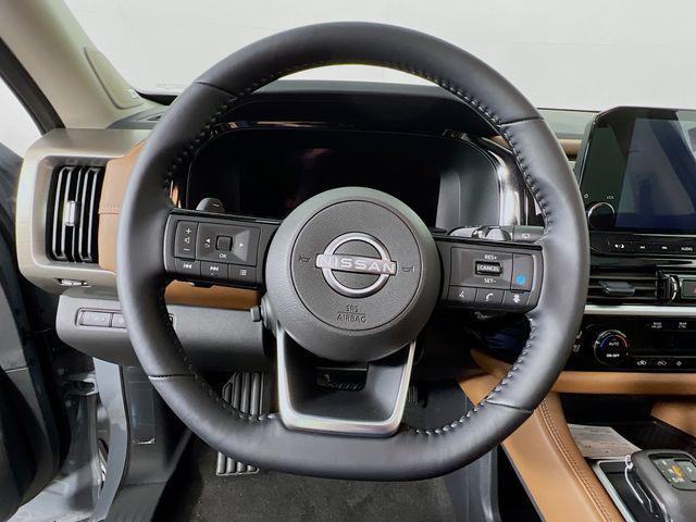 new 2025 Nissan Pathfinder car, priced at $49,965