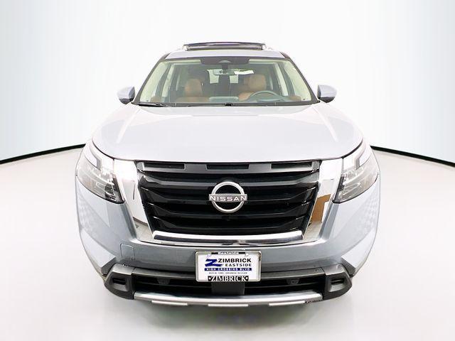 new 2025 Nissan Pathfinder car, priced at $49,965