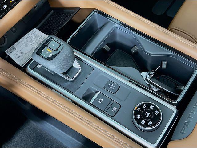 new 2025 Nissan Pathfinder car, priced at $50,266