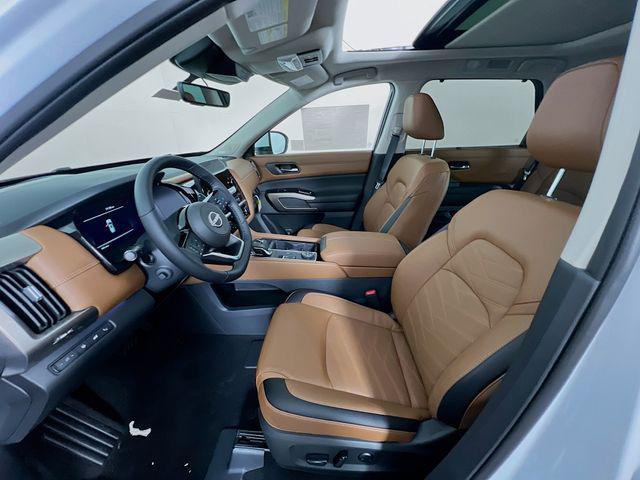 new 2025 Nissan Pathfinder car, priced at $50,266