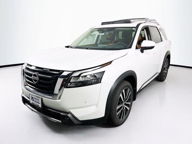 new 2025 Nissan Pathfinder car, priced at $50,266