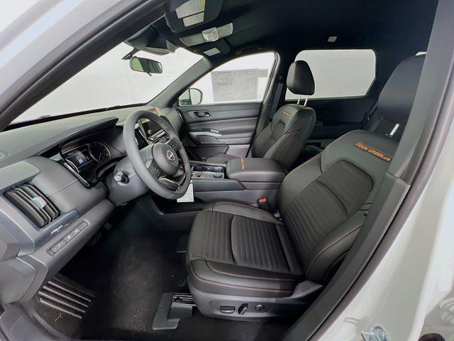 new 2025 Nissan Pathfinder car, priced at $43,263