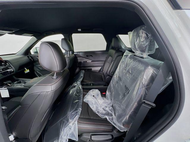 new 2025 Nissan Pathfinder car, priced at $43,263