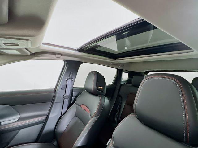 new 2025 Nissan Kicks car, priced at $27,774