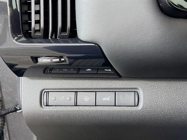 new 2025 Nissan Pathfinder car, priced at $42,548