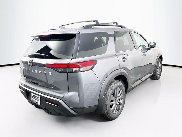new 2025 Nissan Pathfinder car, priced at $42,548